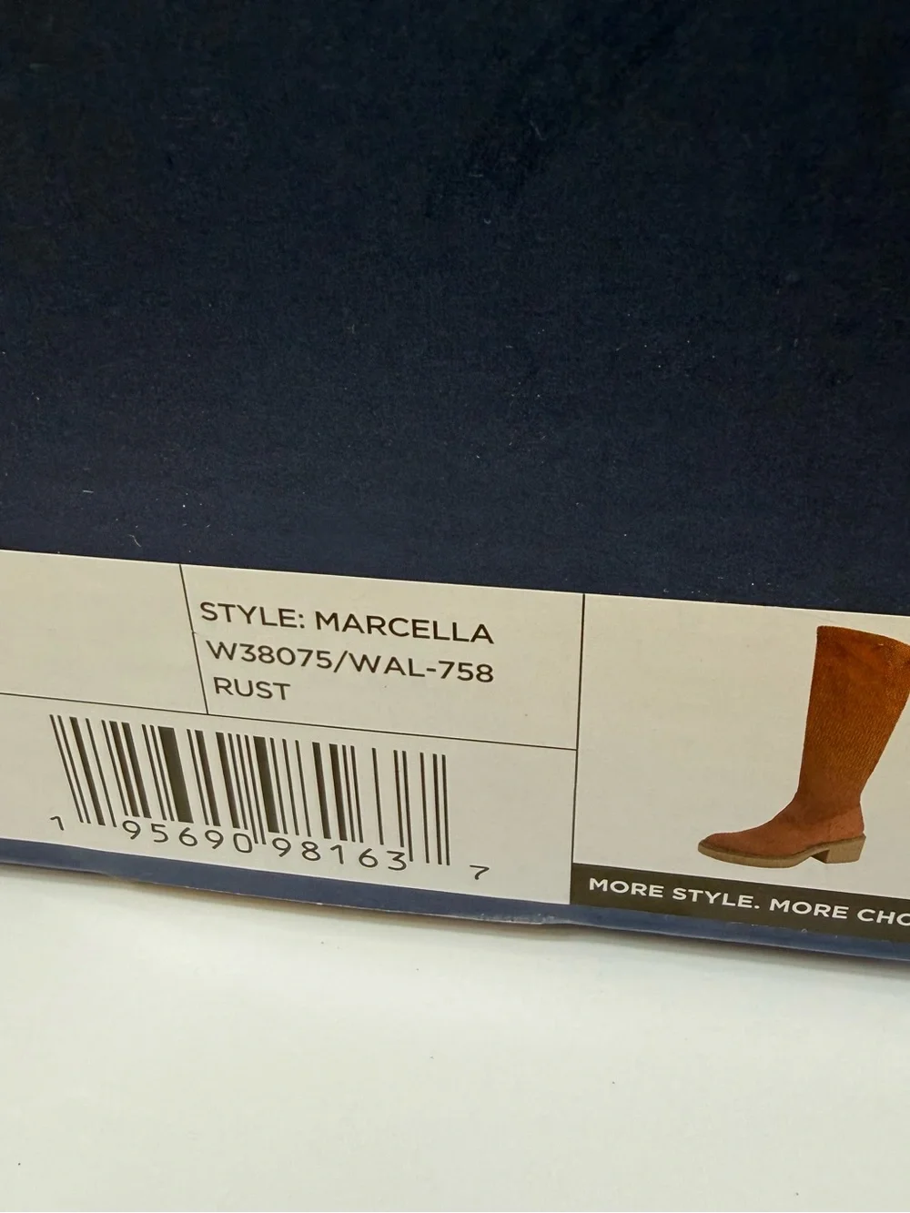NIB White Mountain Marcella Rust Faux Suede Knee High Lug Sole Boots 7